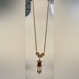 Gold toned Statement Necklace || Costume Jewelry